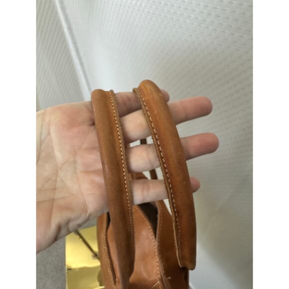 Minimalist high-quality Camel leather tote bag 14”x16” - Picture 6 of 11